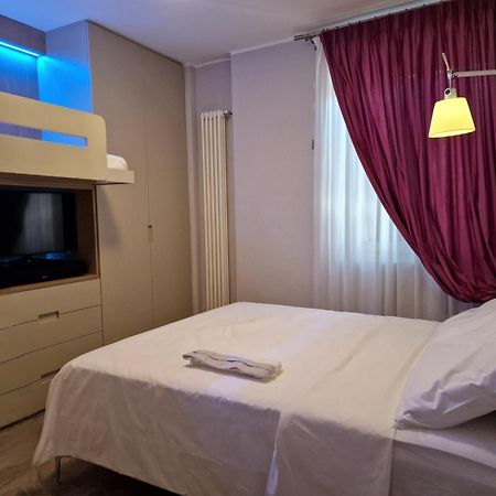Desenzano Luxury Apartment 데센자노델가르다 외부 사진
